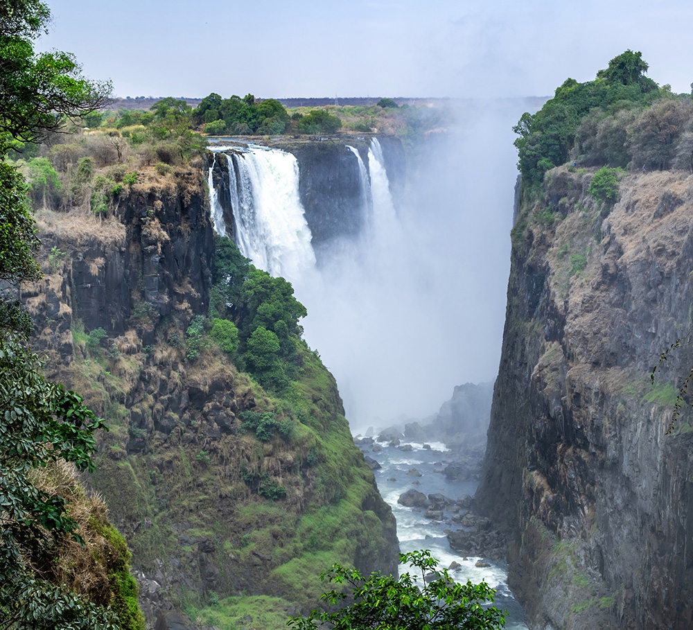 victoria-falls-waterfall-zambezi-river-zambia-zimbabwe-africa